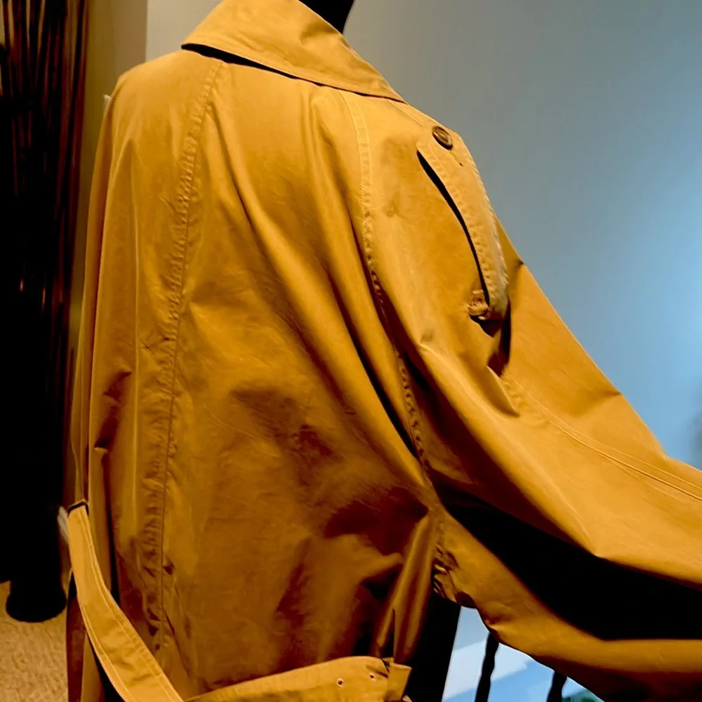 Authentic Christian Dior Vintage Military Trench sz 10 excellent condition ❤️ - Picture 13 of 16